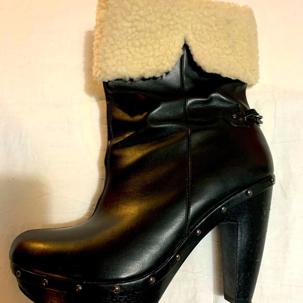 Black Ankle Boots with Fold down w/ Wool